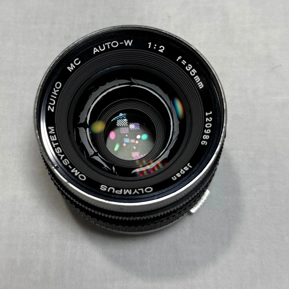 Olympus OM-System Zuiko MC Auto-W 35mm f/2 Wide Angle Lens Japan 120986